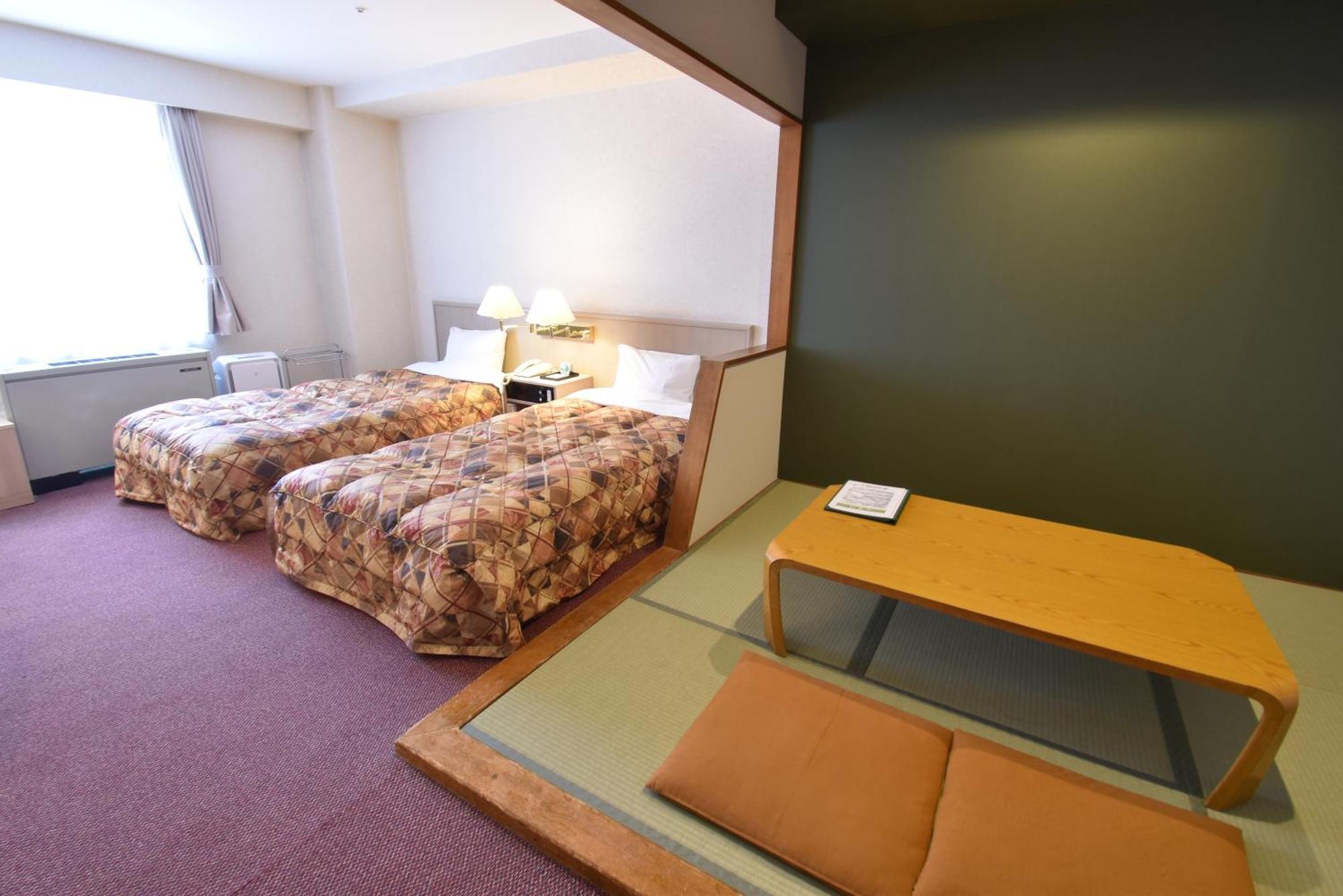 Biei Shirogane Onsen Hotel Park Hills الغرفة الصورة